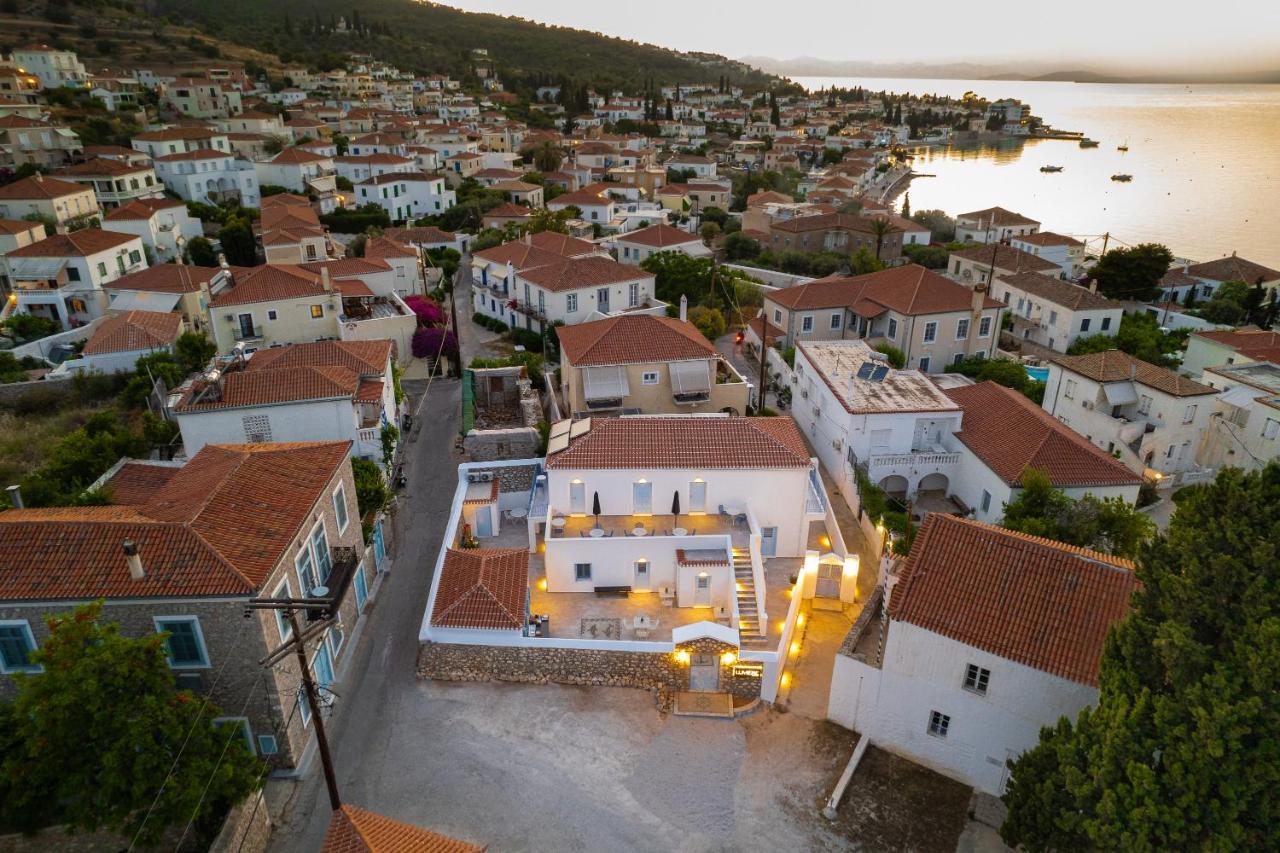 Lumiere Spetses Spétses Exterior foto